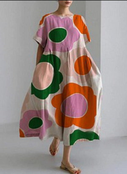LP | High-fashion loose-fitting dress with round neckline
