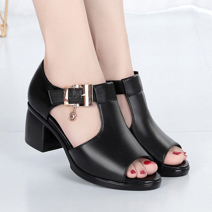 LP | casual and airy sandals