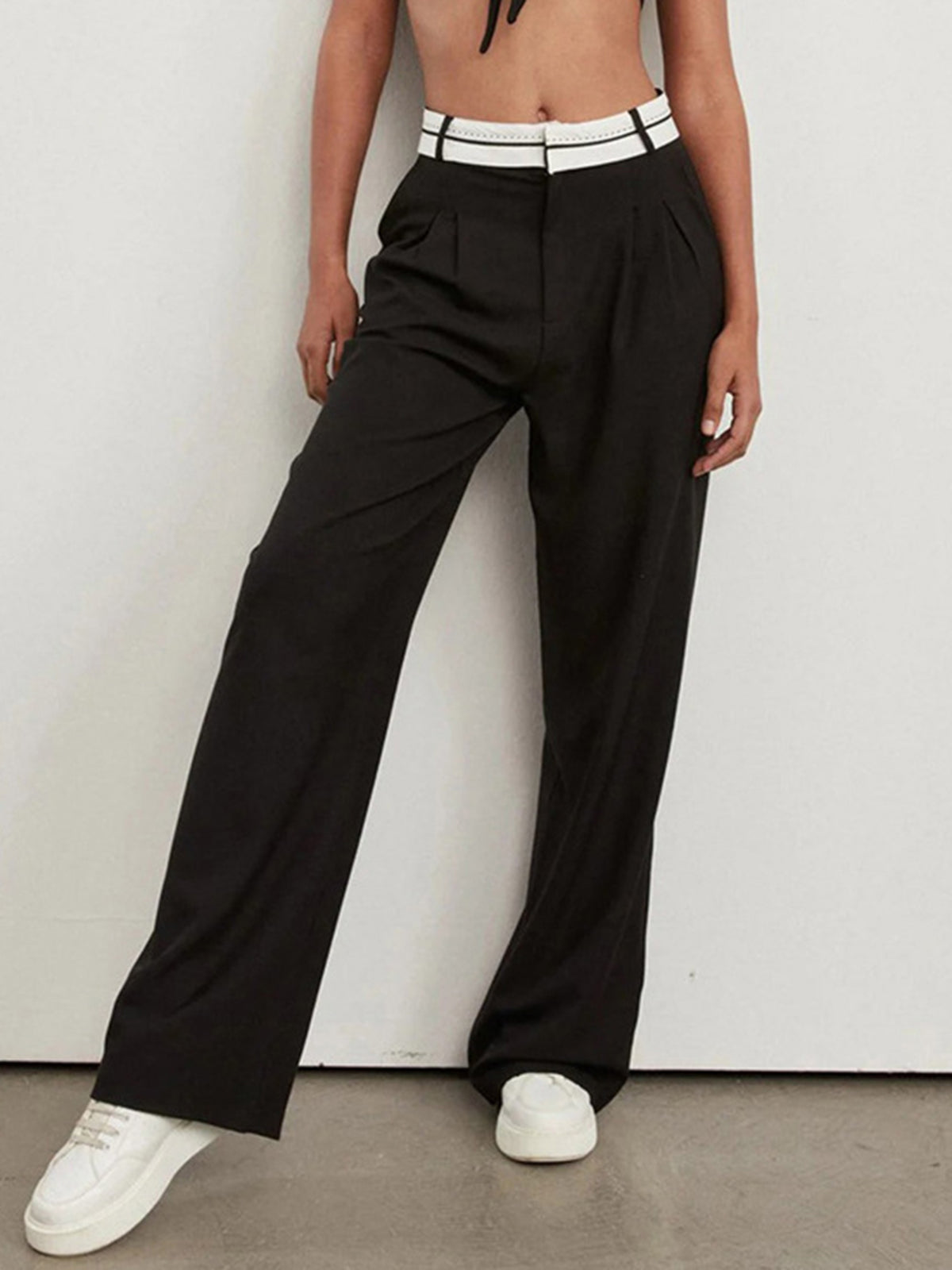 Sawara - Elegant wide-leg pants for women