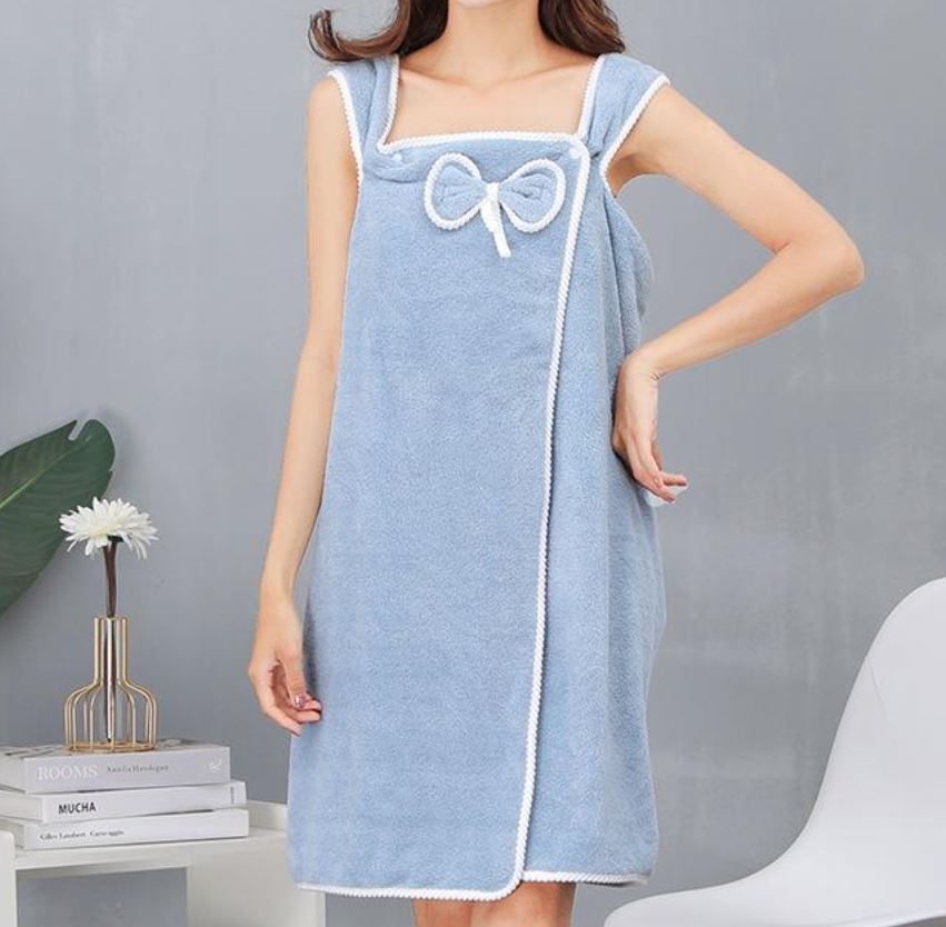 Absorbent bath towel