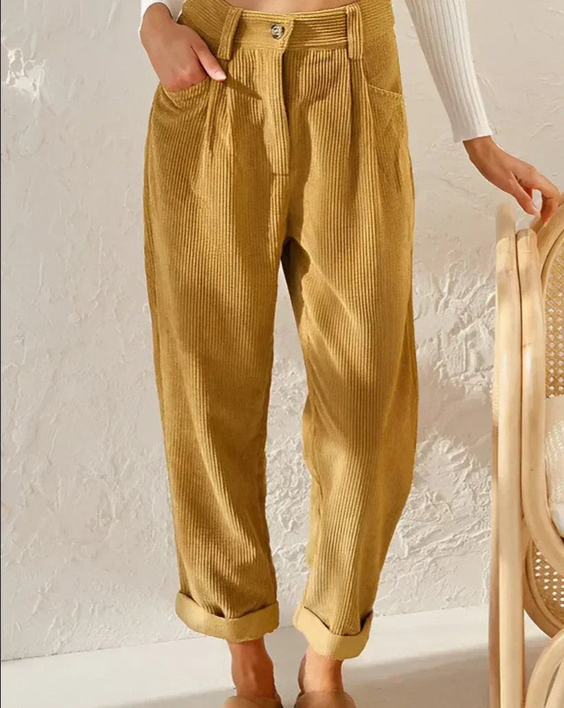 Straight-cut high-waisted pants for women