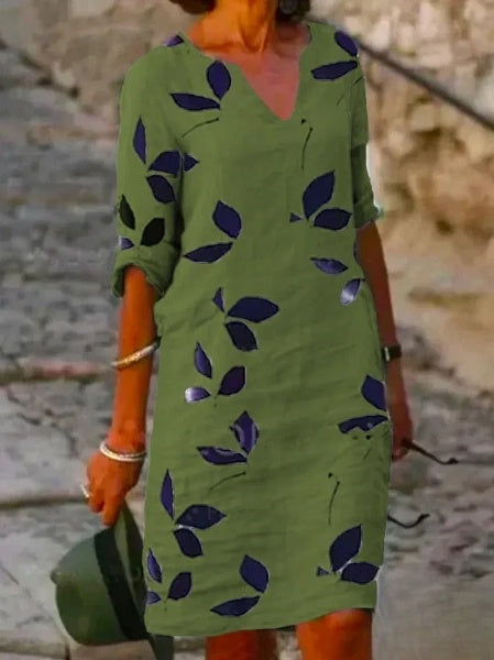 LP | Basic dress with half sleeves and floral print.