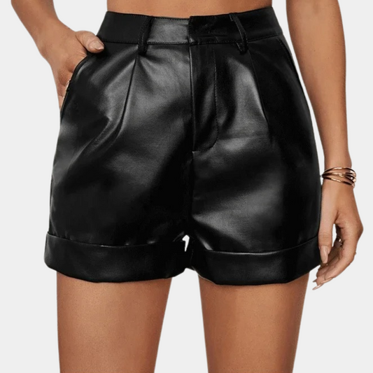 Daisy - Elegant shorts for women
