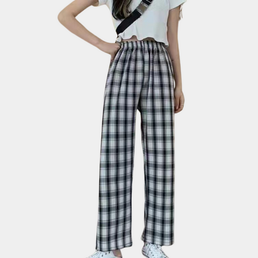 Modern plaid pants for ladies