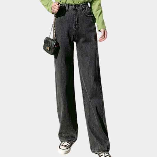 Wide-cut women's high-waisted pants
