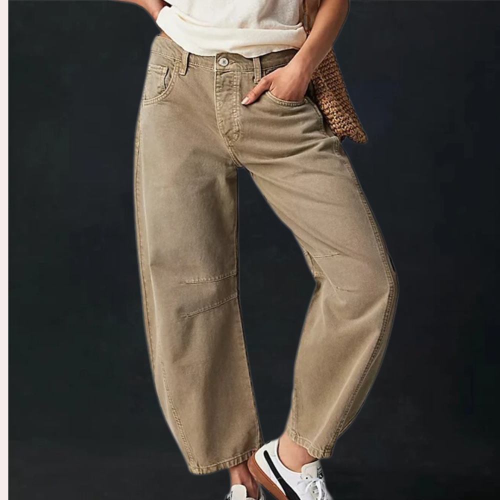 Trendy wide-leg jeans for women