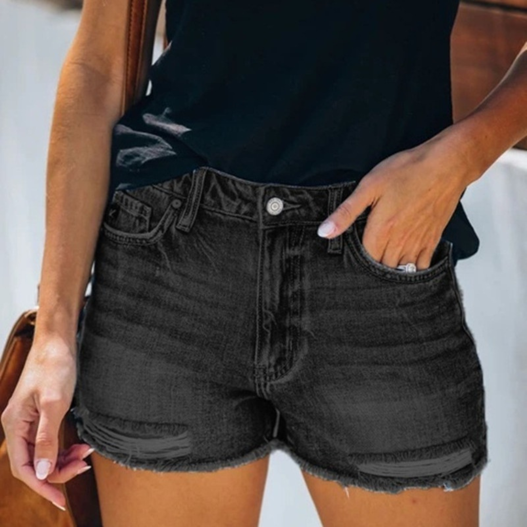 Violaine - Women's summer denim shorts with playful bangs