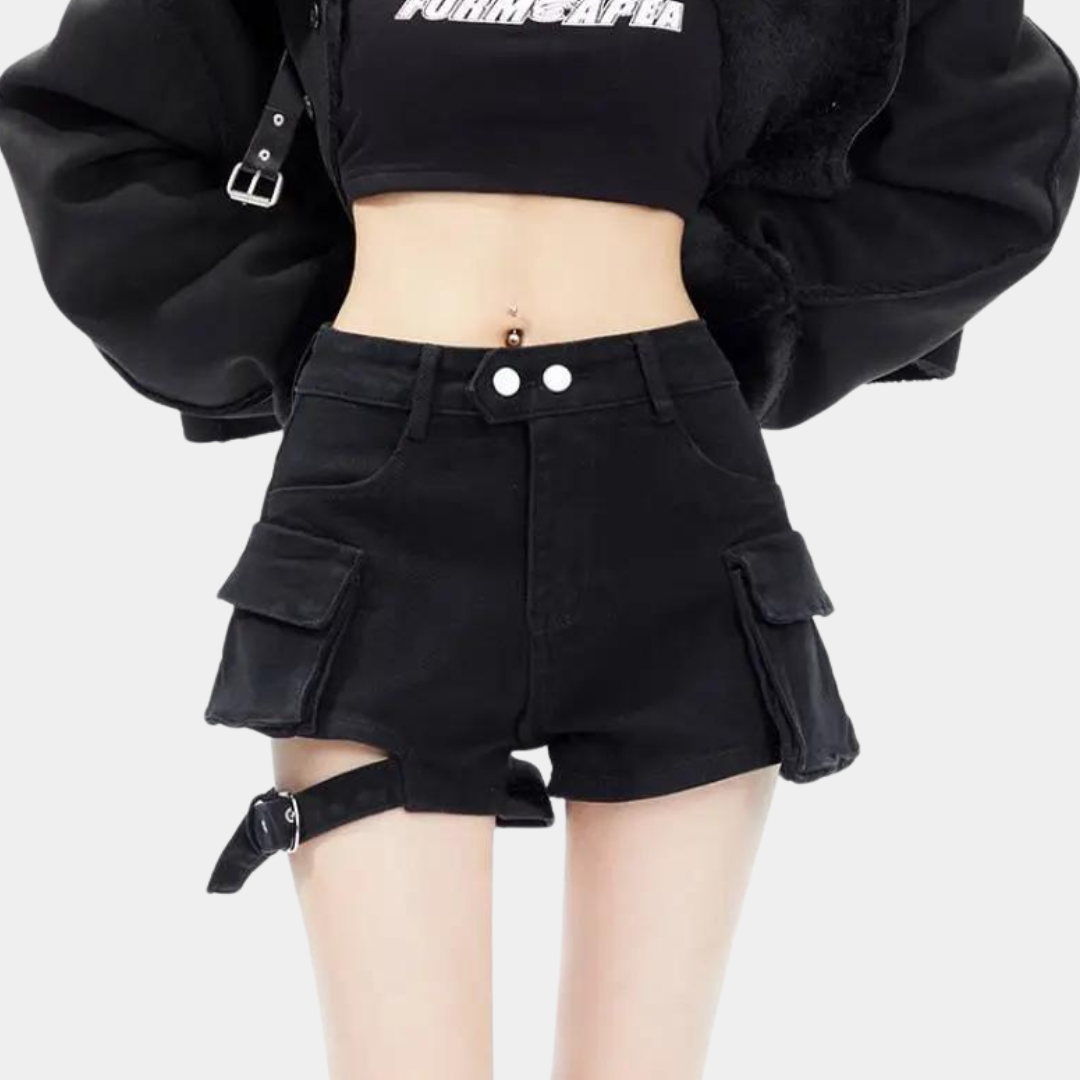 Stefana - Elegant and trendy women's shorts