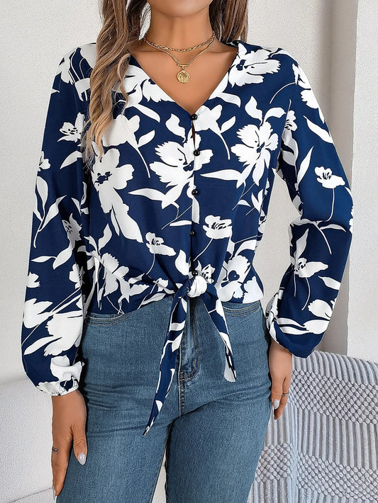 LP | Modern, lightweight blouse