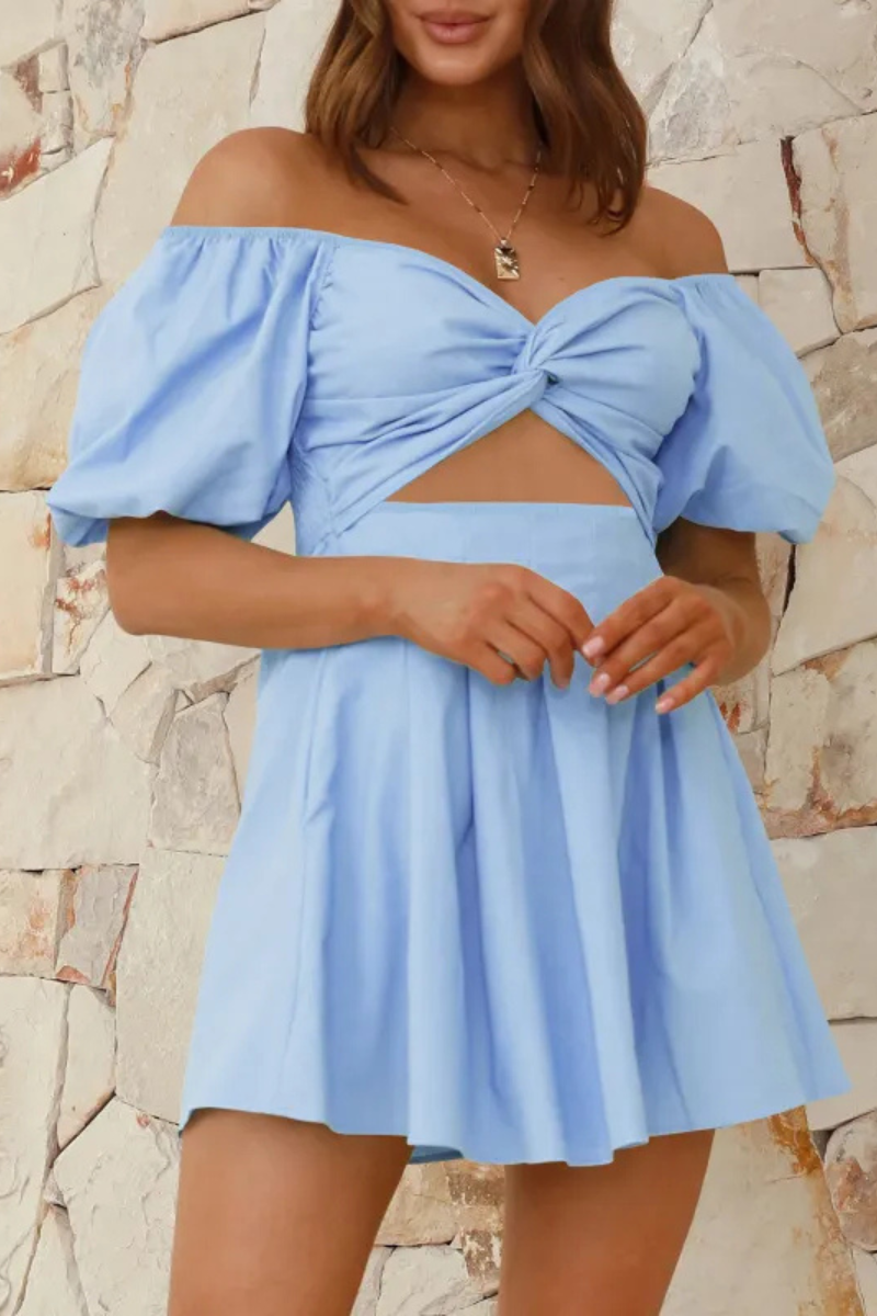 Celeste | Off-shoulder Lantern-sleeve Pleated Dress