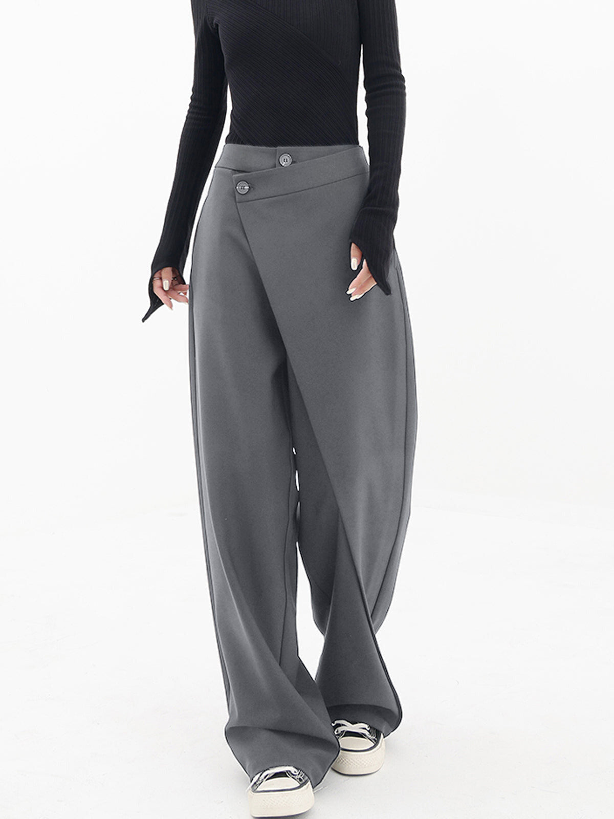 Zevia - Loose-fitting, elegant pants for women