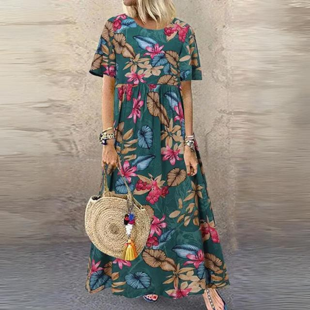 LP | Elegant dress with round neckline