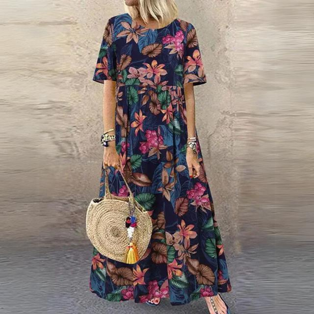 LP | Elegant dress with round neckline