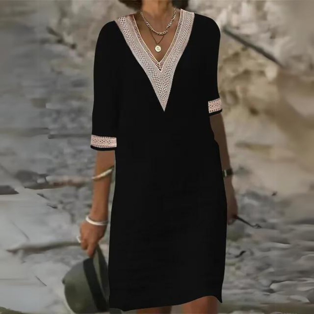 LP | Elegant vintage dress with v-neckline