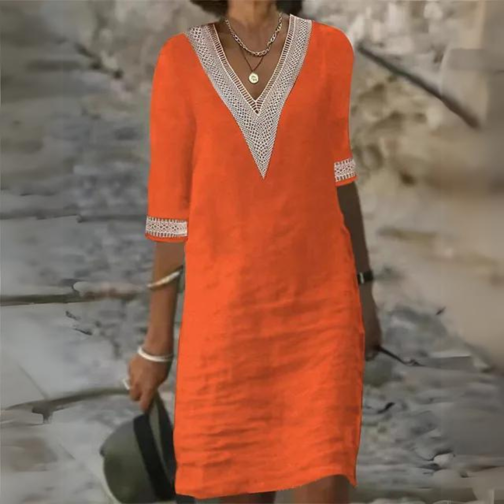 LP | Elegant vintage dress with v-neckline