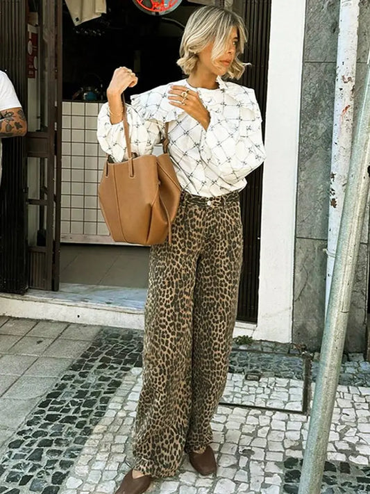 Casual and effortless summer pants