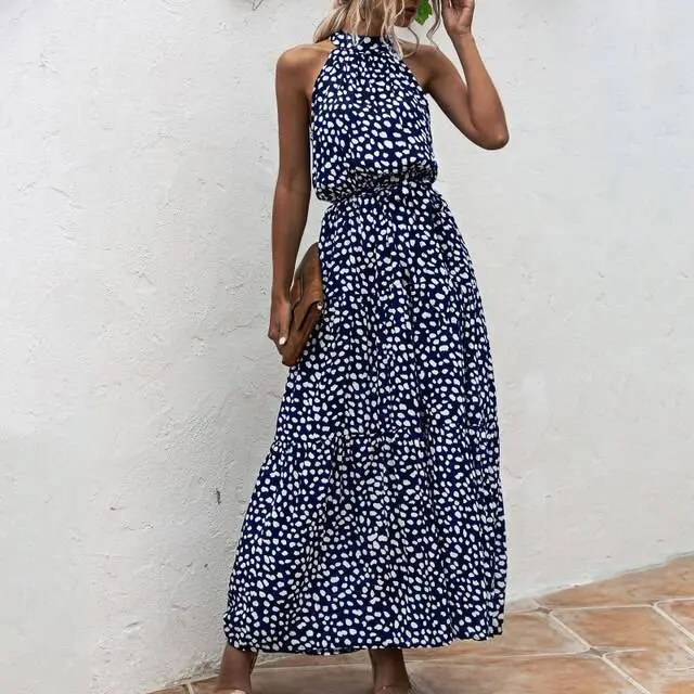 LP | Strapless maxi dress with floral print.