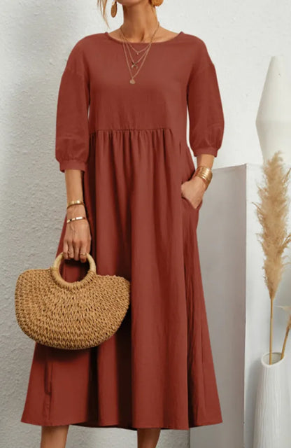LP | Simple casual dress with O-neckline and A-line.