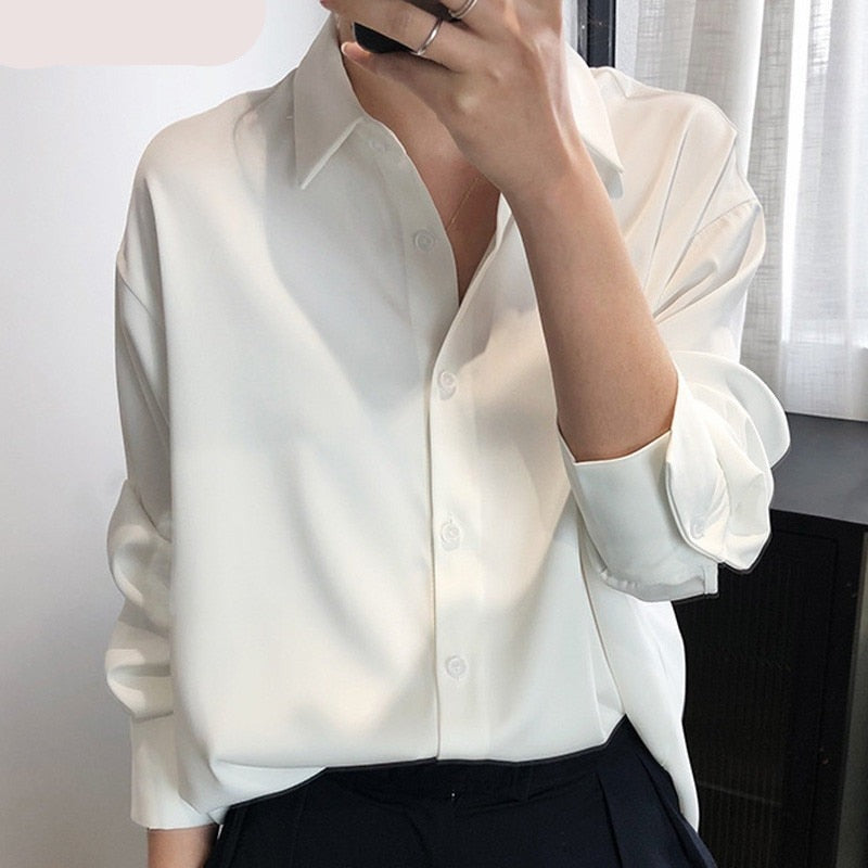 Vardi Dante™ Sanna Satin Blouse | An elegant blouse for women