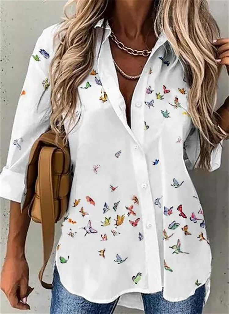 LP | Pretty blouse with butterfly print