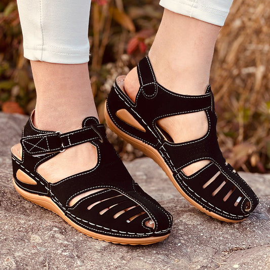 LP | Lively and light sandals