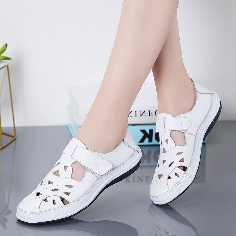 LP | Elegant and airy sandals