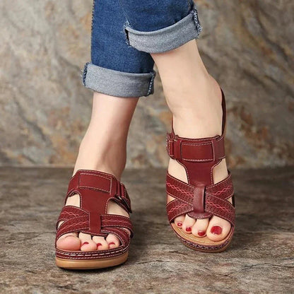 LP | Fashionable and cool sandals