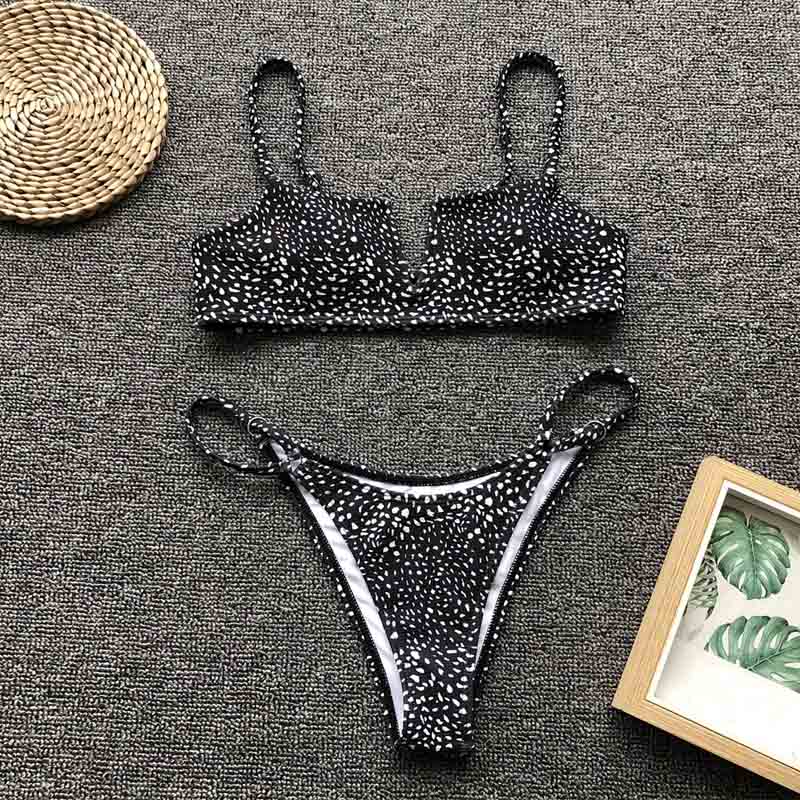 AquaLivv Brazilian V-Neck Bikini