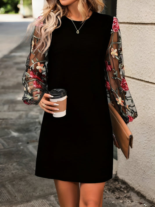 LP | Elegant black dress with patchwork lace and floral embroidery