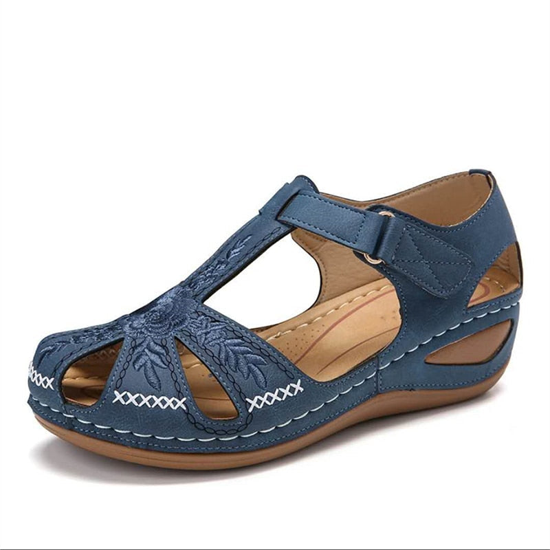 LP | Lively and light sandals