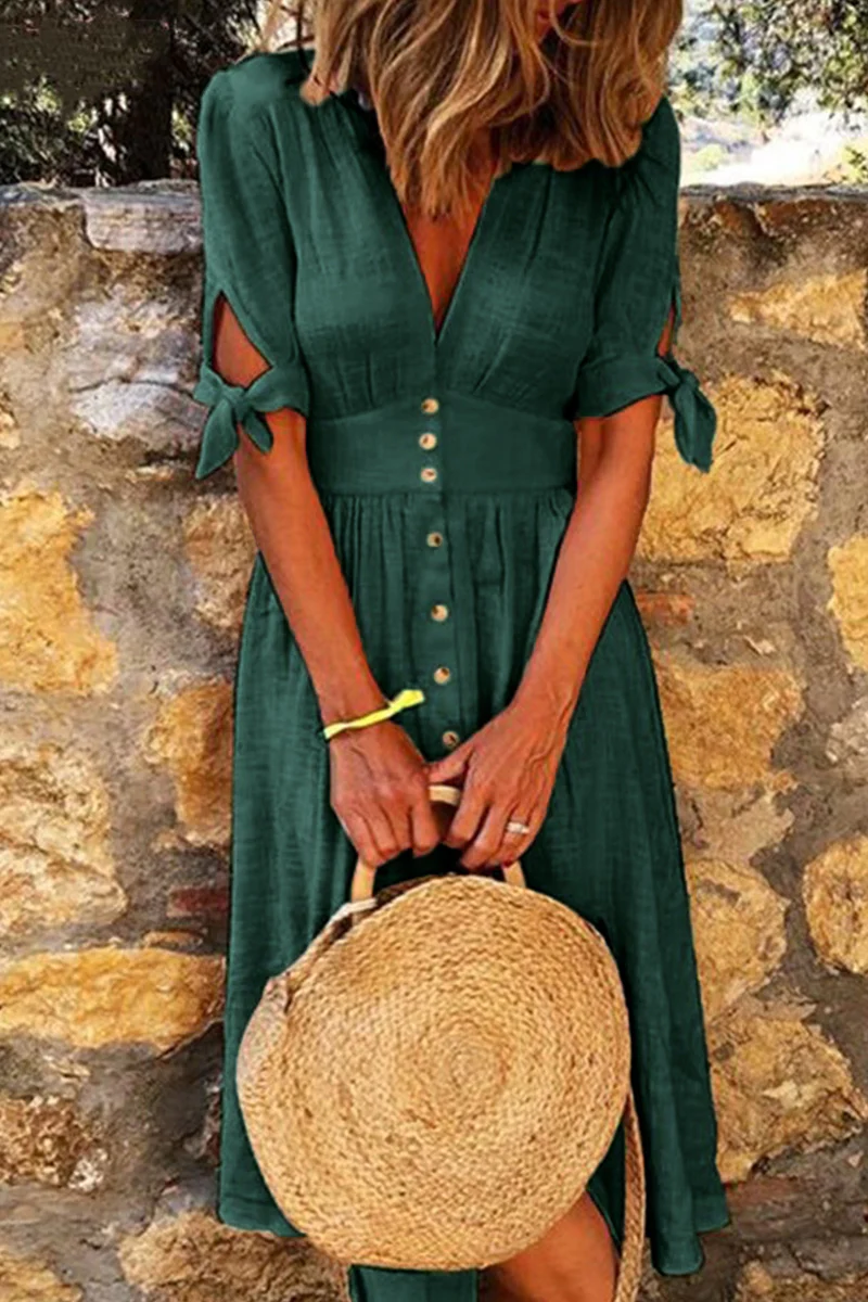 LP | Elegant casual dresses with V-neck and buckle closure.