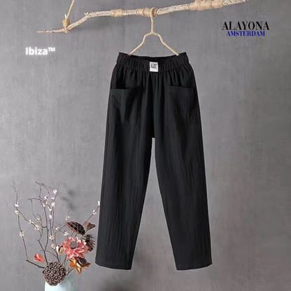Elegant and versatile summer pants