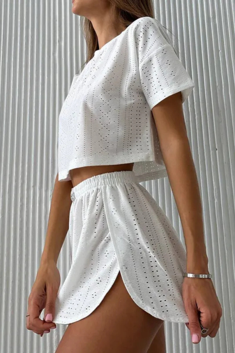 Isabeau | Casual Short-sleeved Crop Top And Elastic Slit Shorts