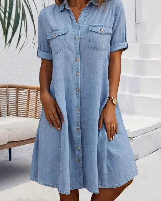 LP | Short-sleeved midi dress with button closure