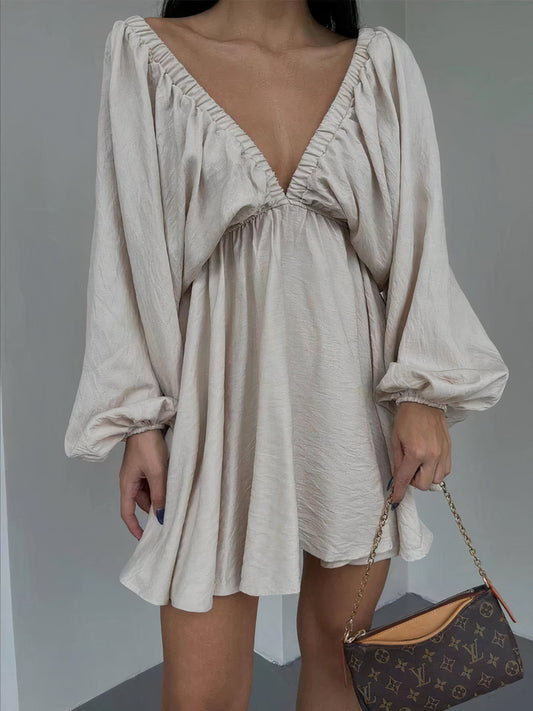 LP | Dress with Balloon Sleeves