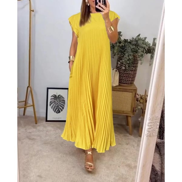 LP | Simple dress with pleats