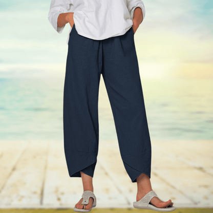 Soft short pants for women