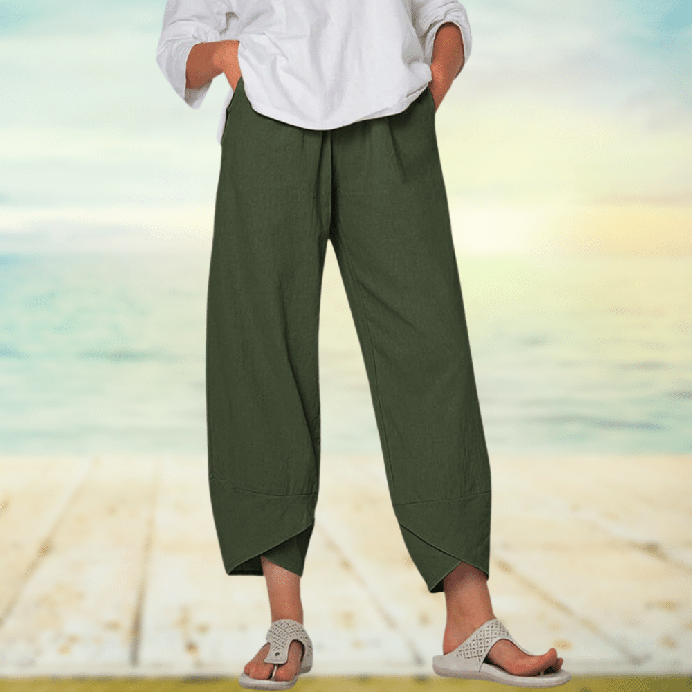Soft short pants for women