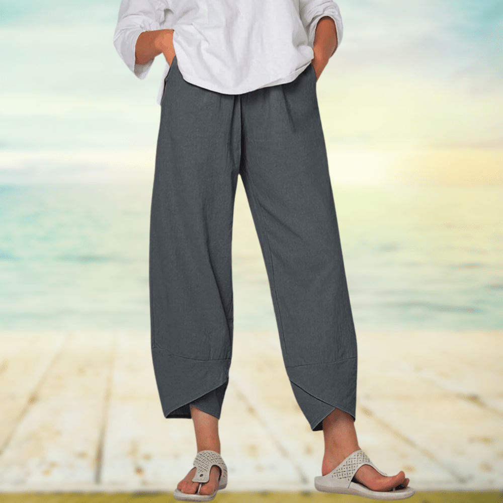 Soft short pants for women