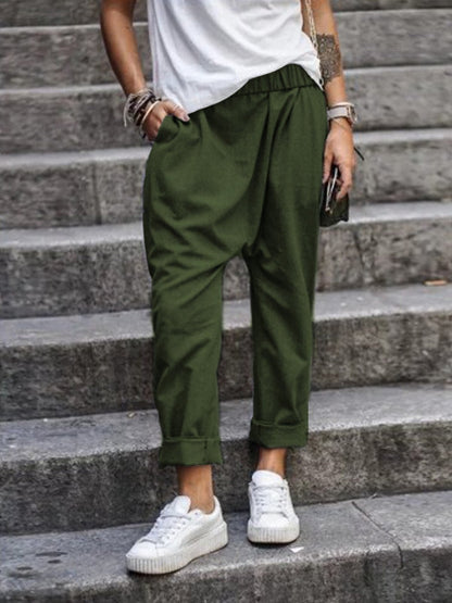 Loose cut shorts for women