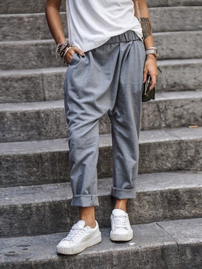 Loose cut shorts for women