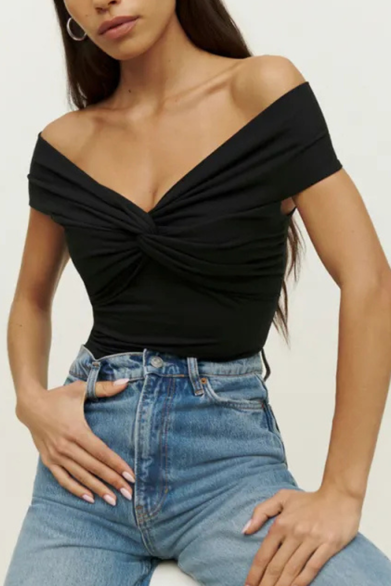 Leocadia | Summer  V-neck Knitted Off-shoulder Slimfit top