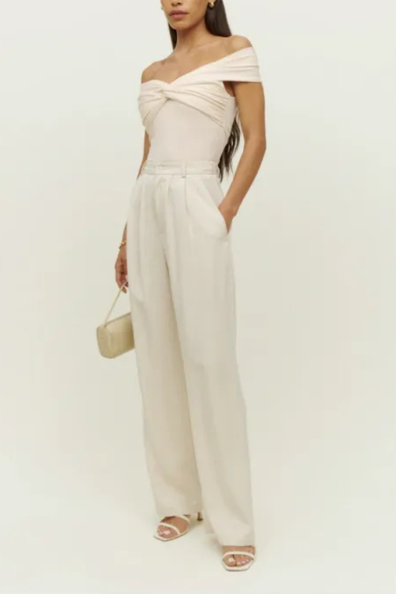 Leocadia | Summer  V-neck Knitted Off-shoulder Slimfit top