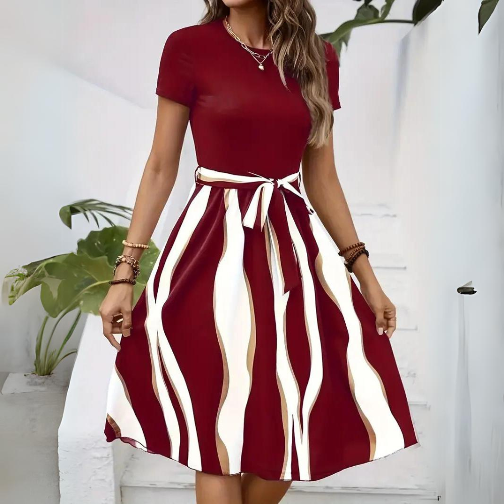 LP | Printed summer dress with fabric belt