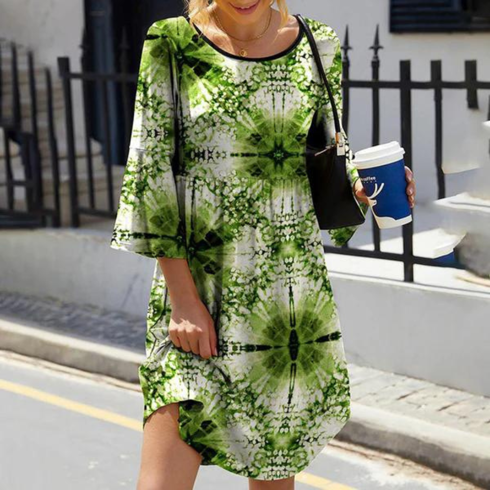 LP | Elegant floral dress with flared sleeves