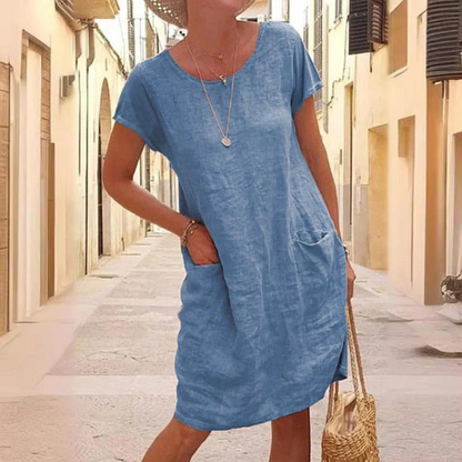 LP | Elegant women's dress with round neckline