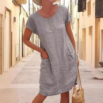 LP | Elegant women's dress with round neckline