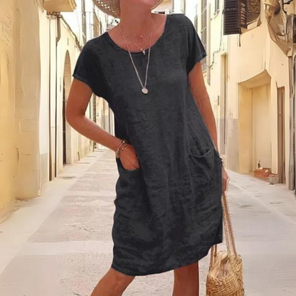 LP | Elegant women's dress with round neckline