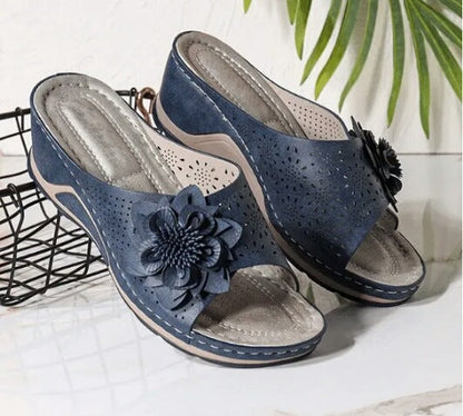 Xiomara® | Orthopedic sandals in soft leather with arch support