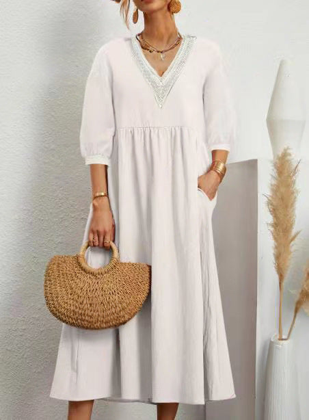LP | Maggie - cotton and linen V-neck, wide sleeves and lace dress